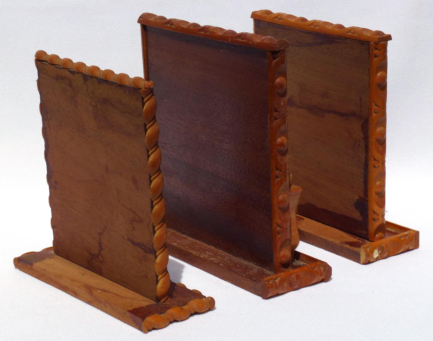 Three folky frames